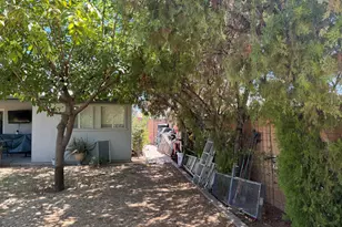 3458 E Shaw Butte Dr, Phoenix, AZ 85028 - Photo 29