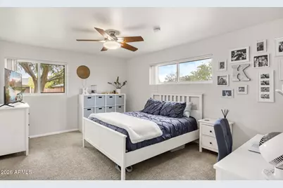 4440 E Clarendon Avenue, Phoenix, AZ 85018 - Photo 31