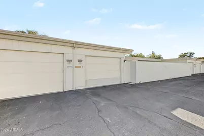 17473 N Del Webb Boulevard, Sun City, AZ 85373 - Photo 35