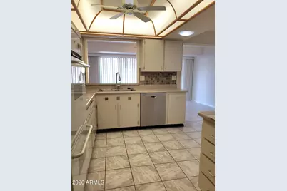18019 N 132nd Avenue, Sun City West, AZ 85375 - Photo 13