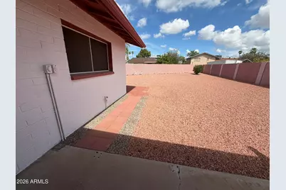 3602 W Port Au Prince Lane, Phoenix, AZ 85053 - Photo 5