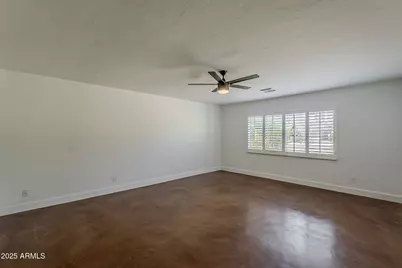 331 W Edgemont Avenue, Phoenix, AZ 85003 - Photo 9