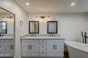 331 W Edgemont Ave, Phoenix, AZ 85003 - Photo 31