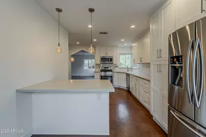 331 W Edgemont Avenue, Phoenix, AZ 85003 - Photo 19
