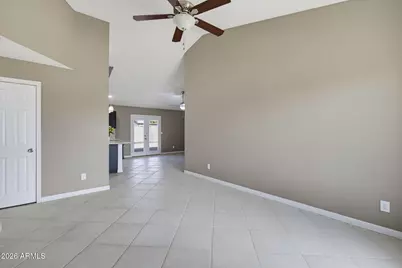 11759 N 68th Avenue, Peoria, AZ 85345 - Photo 15