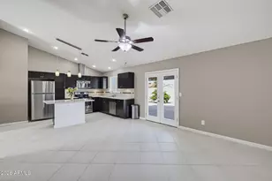 11759 N 68th Ave, Peoria, AZ 85345 - Photo 13