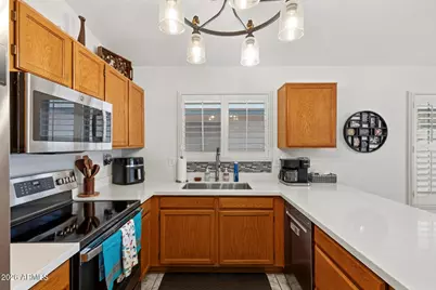 9620 W Carol Avenue, Peoria, AZ 85345 - Photo 3