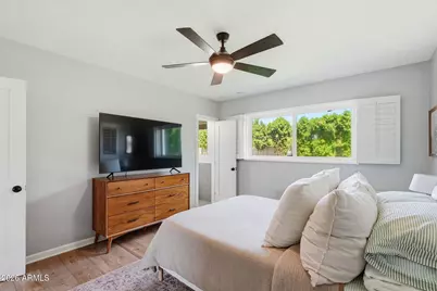 5038 E Osborn Road, Phoenix, AZ 85018 - Photo 13