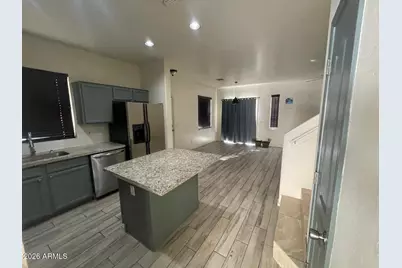 1332 E Dunbar Drive, Phoenix, AZ 85042 - Photo 5