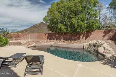 5452 W West Wind Drive, Glendale, AZ 85310 - Photo 5