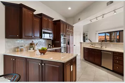 15548 E Cavern Drive, Fountain Hills, AZ 85268 - Photo 5