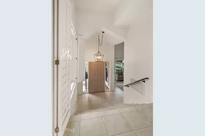 15548 E Cavern Drive, Fountain Hills, AZ 85268 - Photo 11