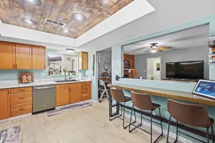 13639 N 21st Ave, Phoenix, AZ 85029 - Photo 17