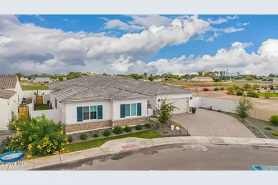 2131 E Nolan Place, Chandler, AZ 85249 - Photo 1