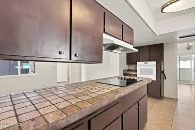 14234 N 33rd Avenue, Phoenix, AZ 85053 - Photo 7