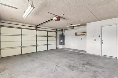 14234 N 33rd Avenue, Phoenix, AZ 85053 - Photo 25