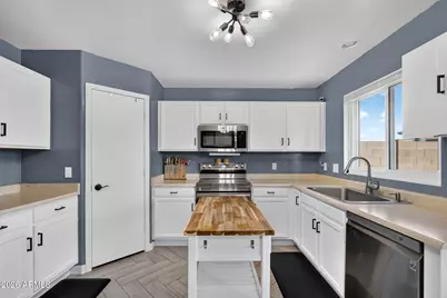 12235 W Dahlia Drive, El Mirage, AZ 85335 - Photo 7