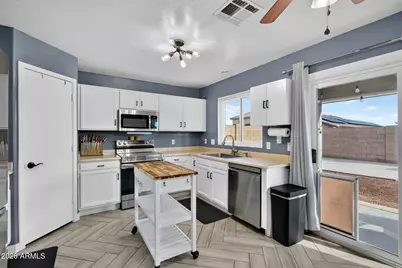 12235 W Dahlia Drive, El Mirage, AZ 85335 - Photo 11