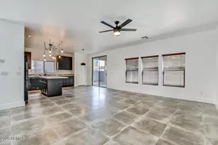 10913 W Pierson St, Phoenix, AZ 85037 - Photo 11