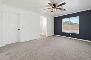 631 W Liberty Ln, Gilbert, AZ 85233 - Photo 19