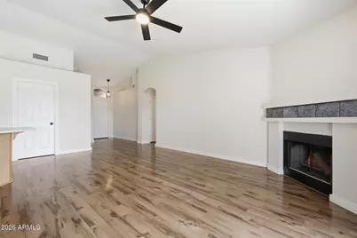 631 W Liberty Lane, Gilbert, AZ 85233 - Photo 7