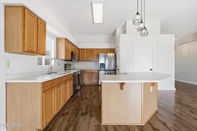 631 W Liberty Lane, Gilbert, AZ 85233 - Photo 11