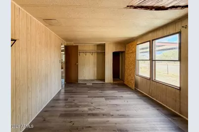 22655 W Henderson Street, Congress, AZ 85332 - Photo 13