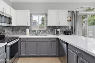 2402 E 5th St, Tempe, AZ 85288 - Photo 11