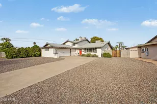 10835 N 39th St, Phoenix, AZ 85028 - Photo 35