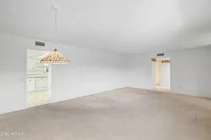 19802 N Palo Verde Dr, Sun City, AZ 85373 - Photo 9