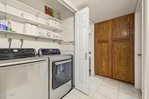 131 N Higley Rd, Mesa, AZ 85205 - Photo 17