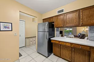 131 N Higley Rd, Mesa, AZ 85205 - Photo 9