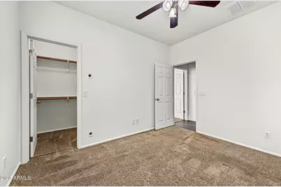 5439 W Quail Track Drive, Phoenix, AZ 85083 - Photo 21