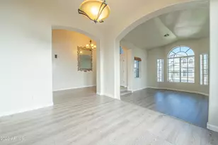 1857 W Redfield Rd, Gilbert, AZ 85233 - Photo 11