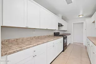 3625 W San Juan Ave, Phoenix, AZ 85019 - Photo 11