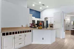7633 W Foothill Dr, Peoria, AZ 85383 - Photo 19