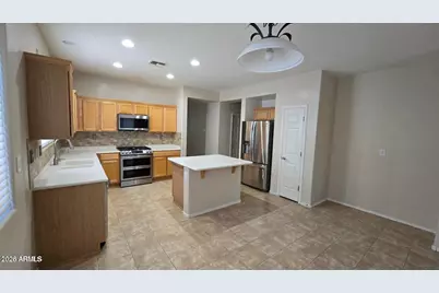 40720 N Trailhead Way, Phoenix, AZ 85086 - Photo 9