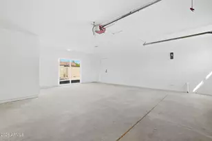 3918 W Kaler Dr, Phoenix, AZ 85051 - Photo 35