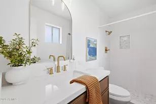 3918 W Kaler Dr, Phoenix, AZ 85051 - Photo 31