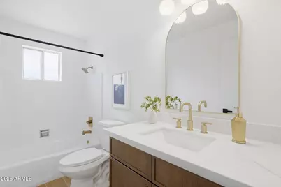 3918 W Kaler Drive, Phoenix, AZ 85051 - Photo 33