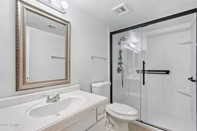2126 E Villa Court, Tempe, AZ 85282 - Photo 7