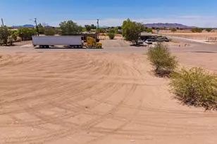 3315 N Chesley St, Eloy, AZ 85131 - Photo 1