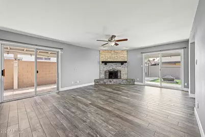 10222 N 52nd Drive, Glendale, AZ 85302 - Photo 7