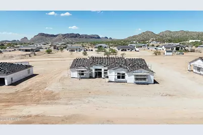 28922 N Sunrise Avenue, Queen Creek, AZ 85144 - Photo 11