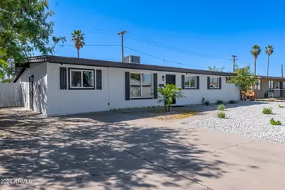 4230 N 49th Drive, Phoenix, AZ 85031 - Photo 1
