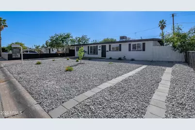 4230 N 49th Drive, Phoenix, AZ 85031 - Photo 3