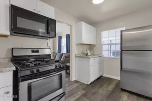 1923 E Yale St, Phoenix, AZ 85006 - Photo 7