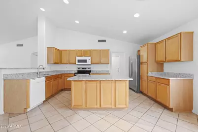 10845 E Wier Avenue, Mesa, AZ 85208 - Photo 13