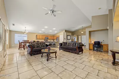 8525 W Chickasaw Street, Tolleson, AZ 85353 - Photo 7