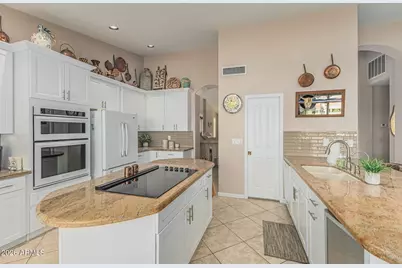 11018 E Twilight Court, Sun Lakes, AZ 85248 - Photo 17